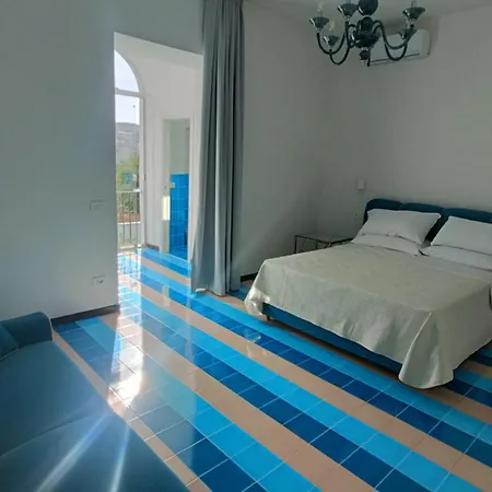 Casa Enzina Guest house *
