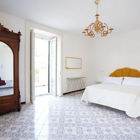 Casa Enzina Guest house Sorrento