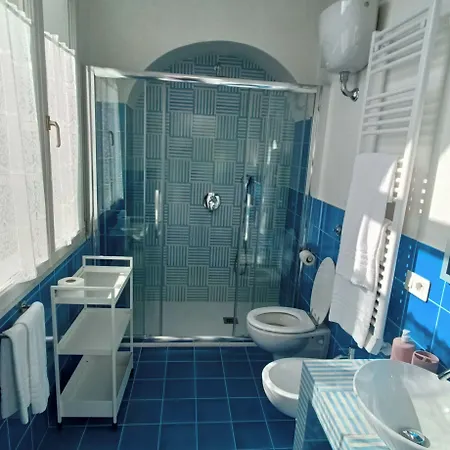 ゲストハウス Casa Enzina 4*