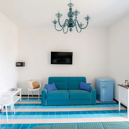 Affittacamere Casa Enzina Sorrento