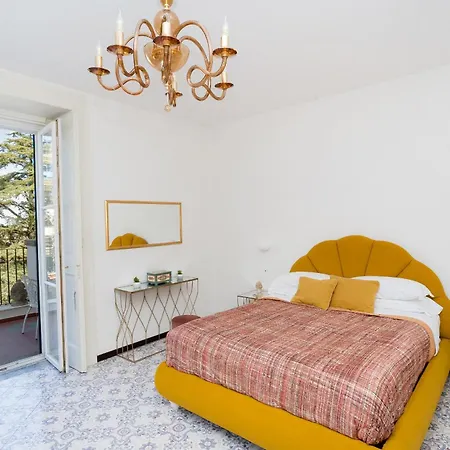 Casa Enzina Affittacamere 4*