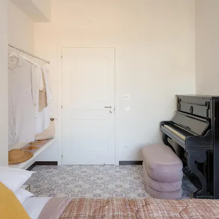Casa Enzina 4*
