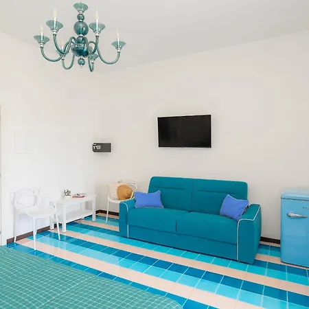 Casa Enzina 4*