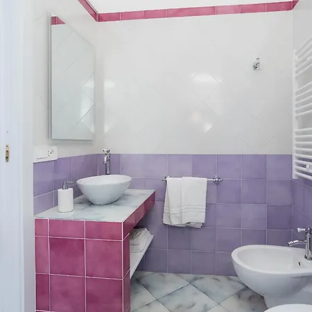 Casa Enzina 4*