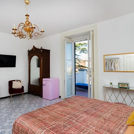 Casa Enzina Affittacamere 4*