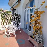 Πανσιόν Casa Enzina 4*