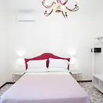 Casa Enzina Πανσιόν