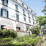 Casa Enzina Πανσιόν