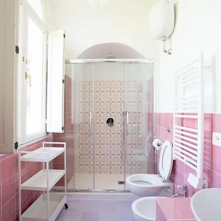 Casa Enzina Гостьовий будинок 4*