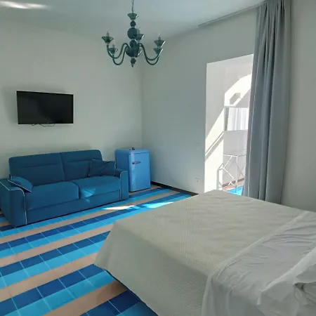 Casa Enzina Сорренто