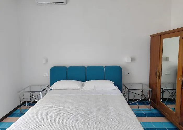 Гостьовий будинок Casa Enzina 4*